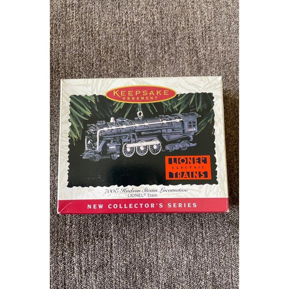 Hallmark 700E Hudson steam Locomotive 19